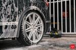 Volkswagen Tiguan R-Line on Vossen Wheels (CV10) 2019 года